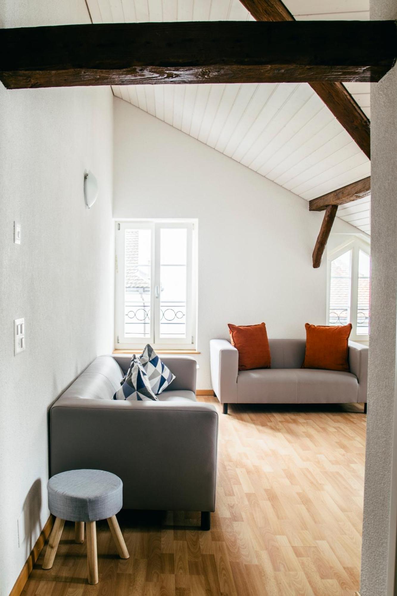 Nimbuzzz Apartments Unterseen 客房 照片