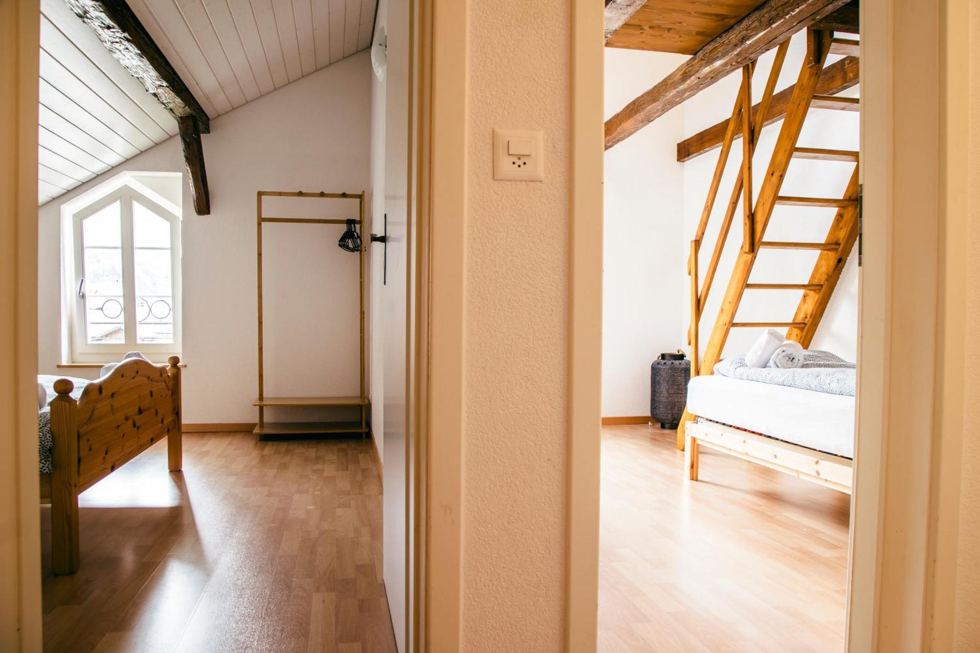 Nimbuzzz Apartments Unterseen 客房 照片